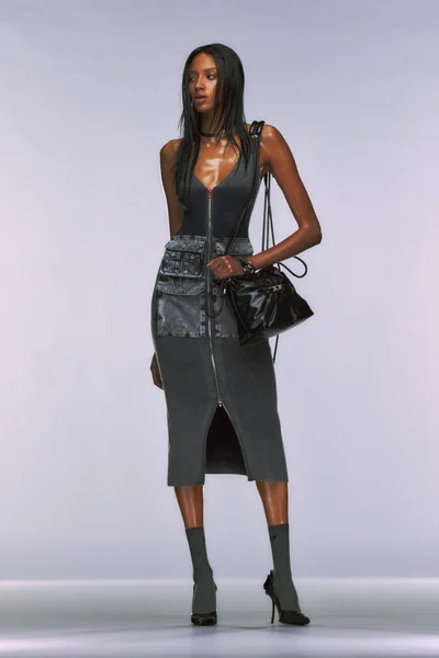 Look 30
